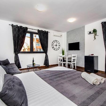 Deluxe Apartments A&A - 2 Rovinj Dış mekan fotoğraf